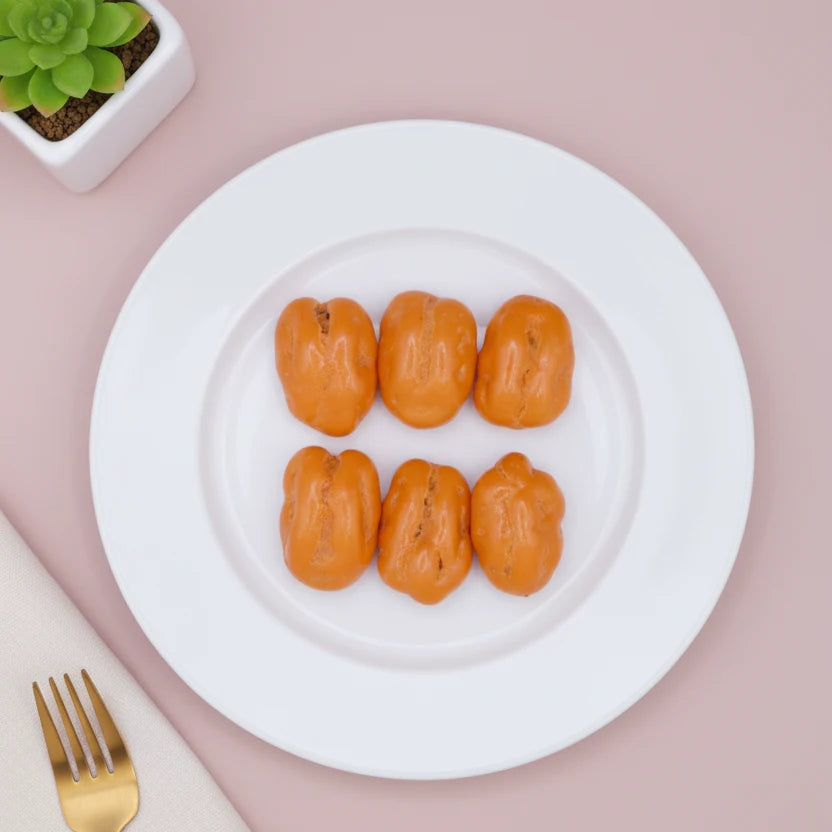 Saffron Pecan Chocolate - Yathrib